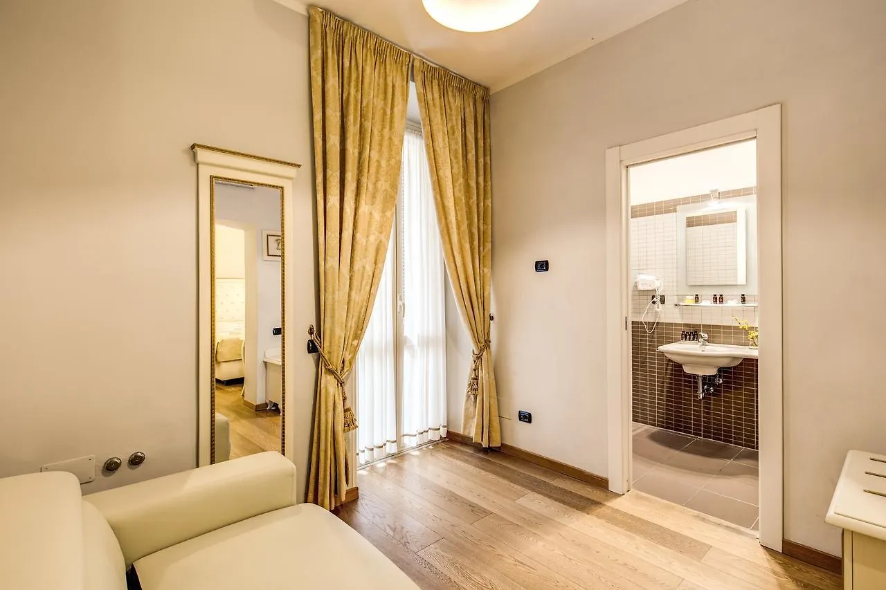 Gravina Suite Frattina Rome