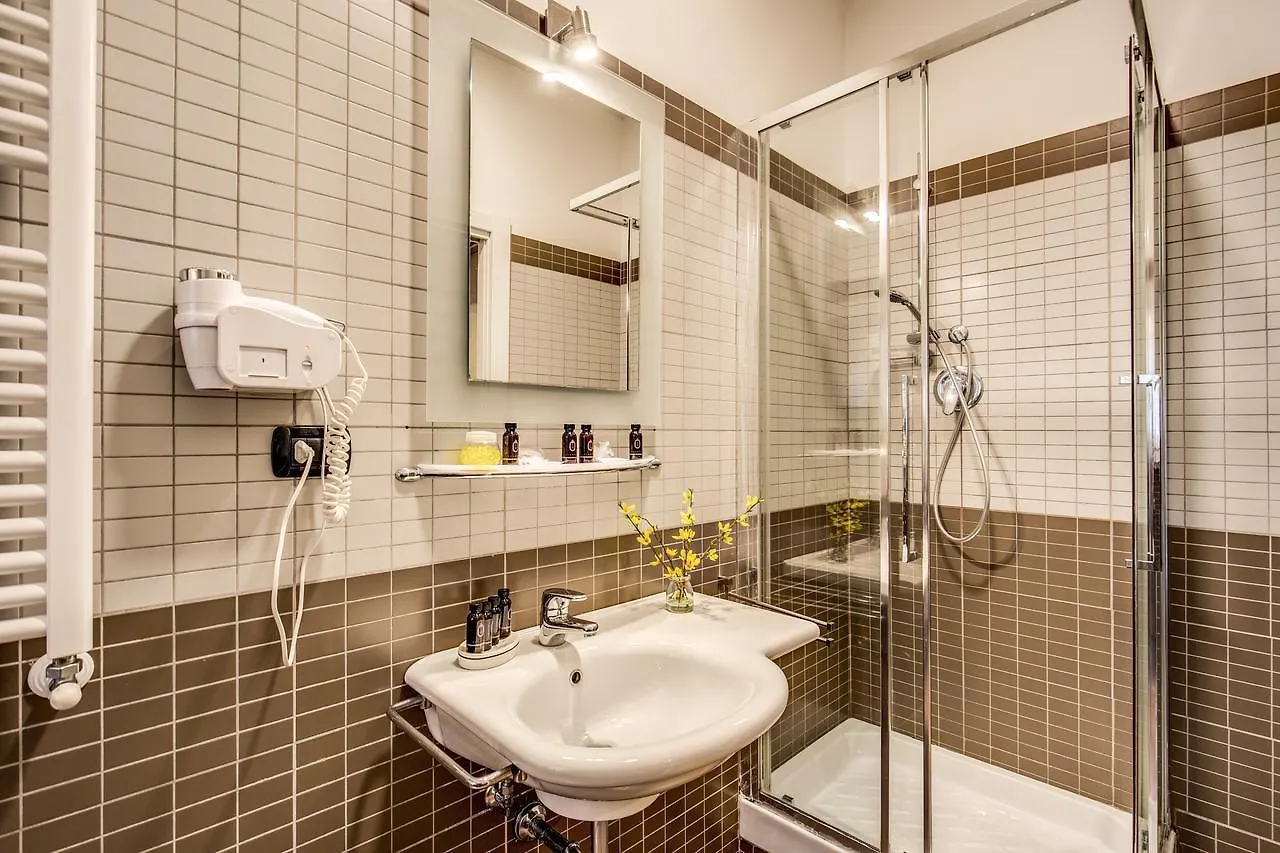 Gravina Suite Frattina Rome 3*,