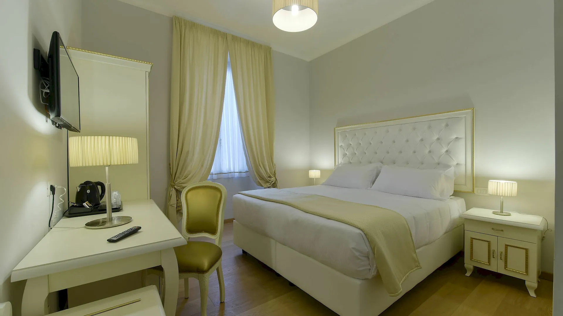 Bed & Breakfast Gravina Suite Frattina Rome